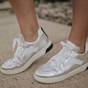 NEW-Via Spiga Lowrie Metallic Leather MidTop